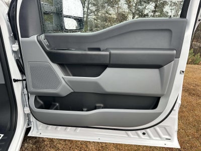 2026 Ford Super Duty F-350 DRW XL 4WD CREW CAB 179 WB 6