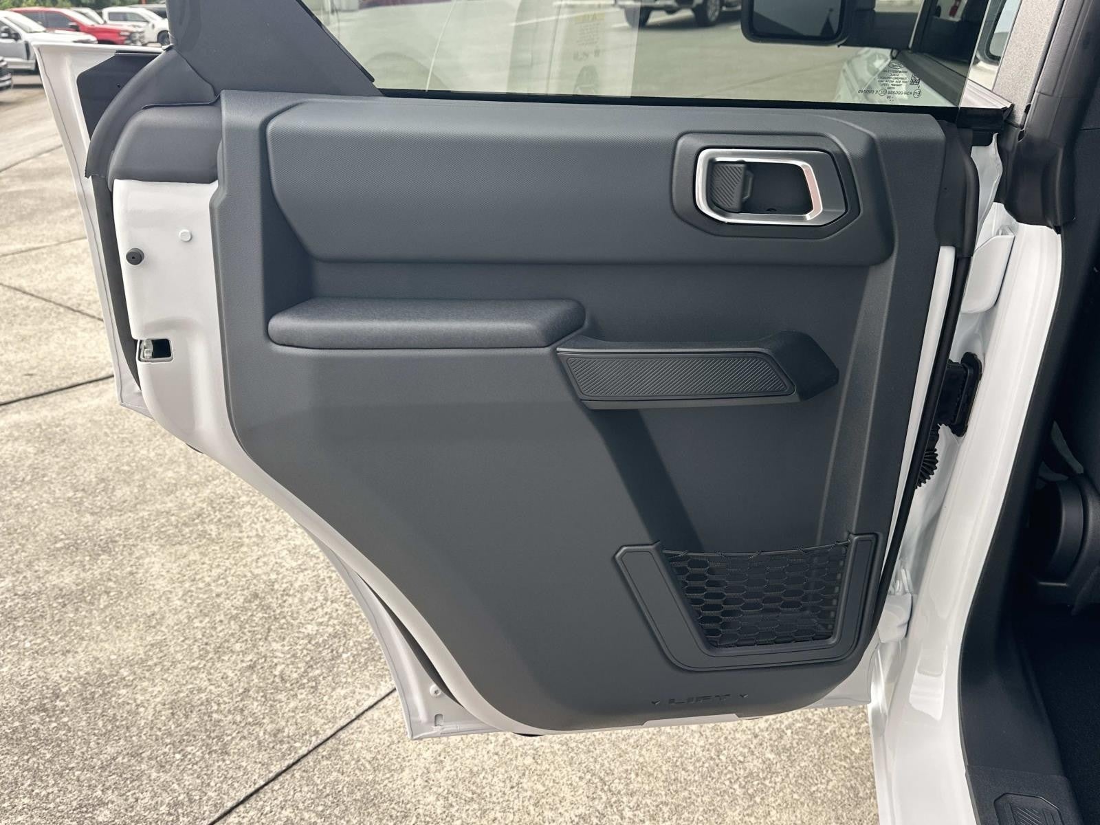 2026 Ford Bronco BIG BEND 4 DOOR 4X4