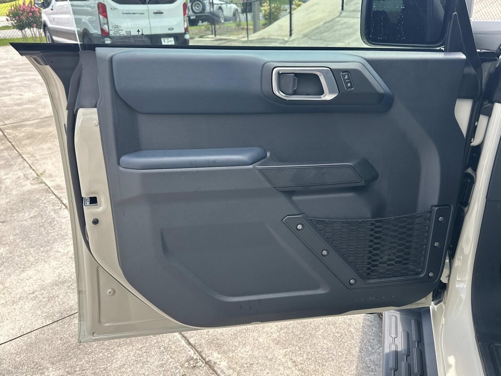 2026 Ford Bronco HERITAGE EDITION 4 DOOR A