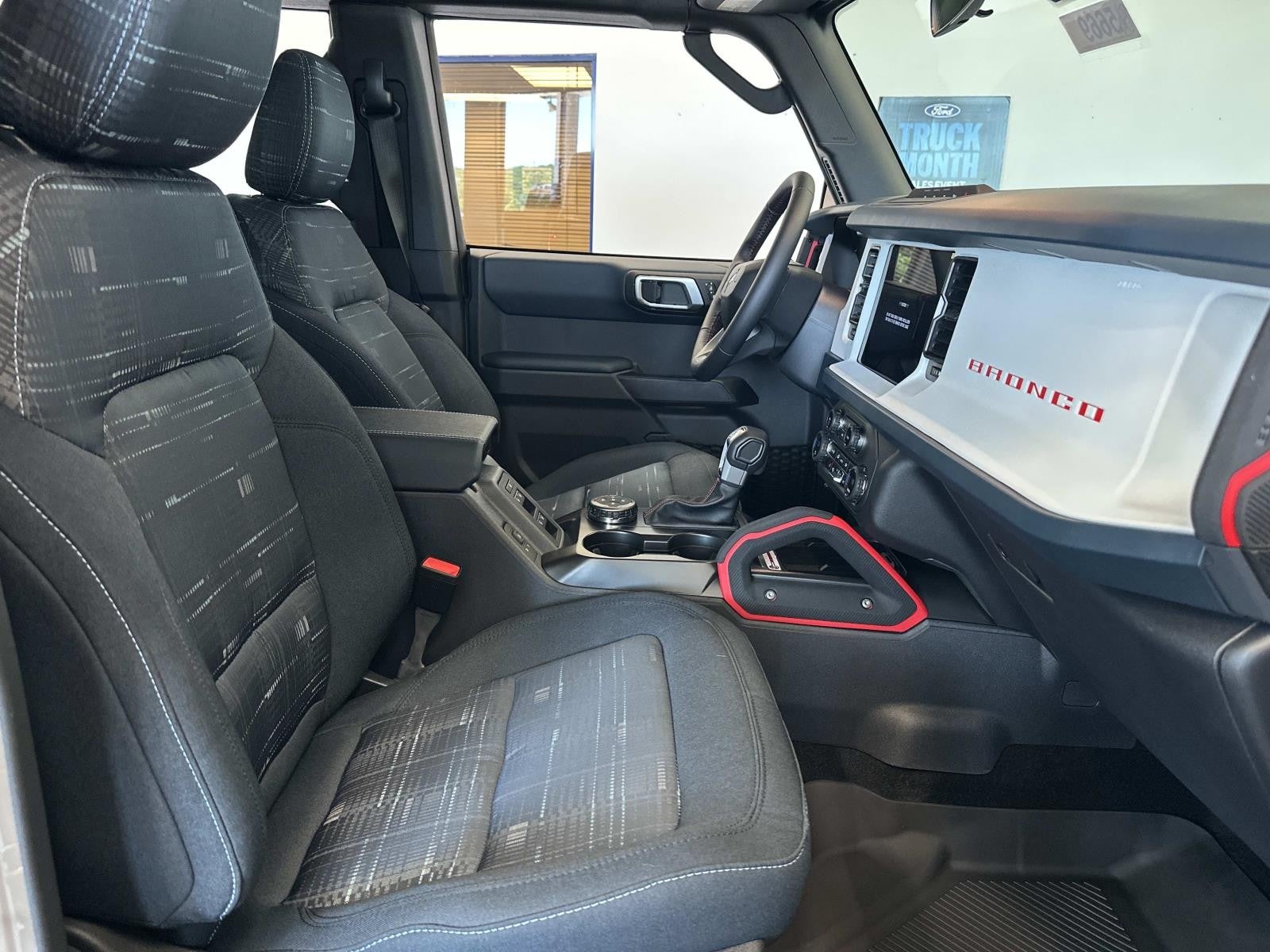 2026 Ford Bronco HERITAGE EDITION 4 DOOR A