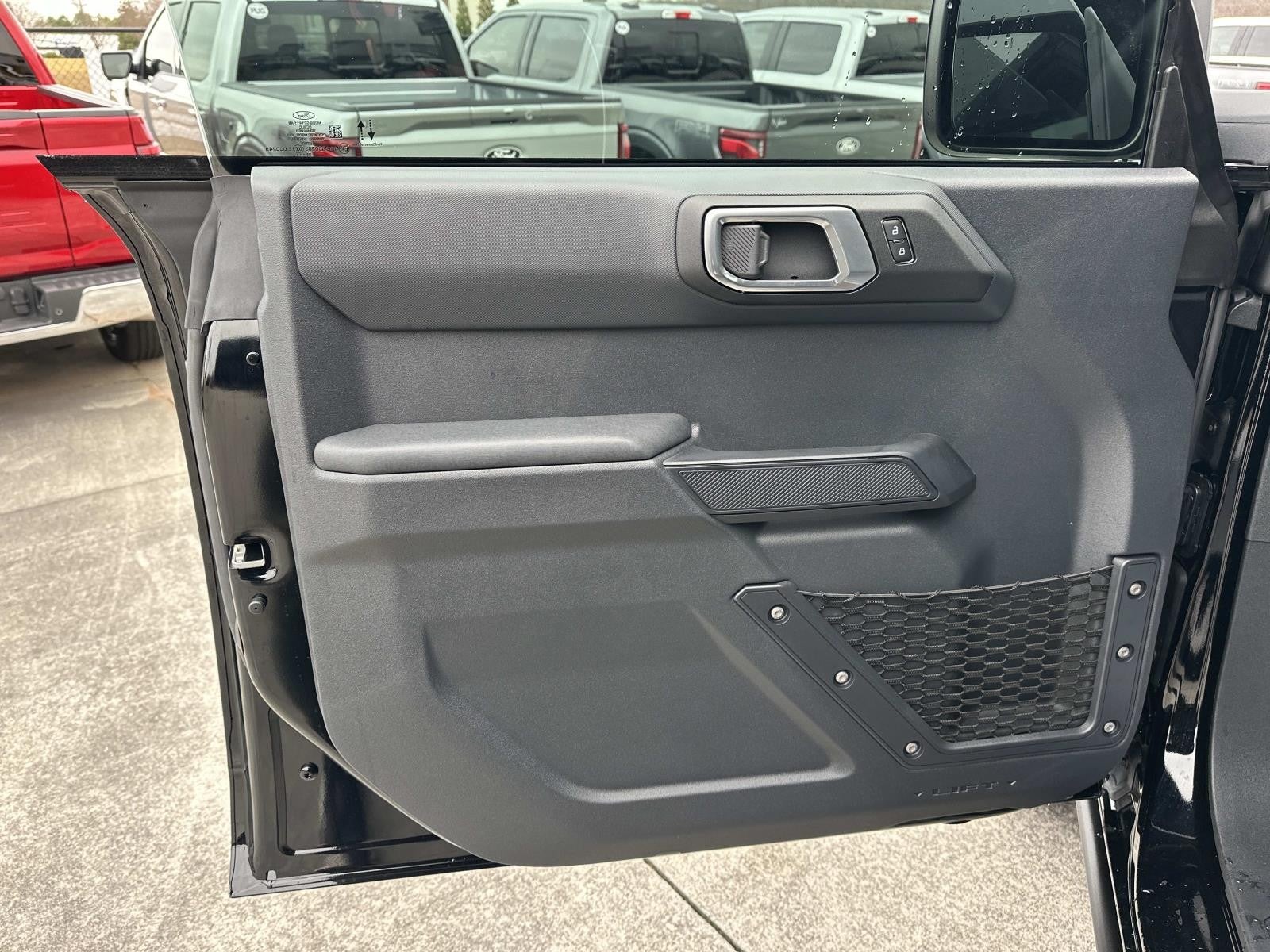 2025 Ford Bronco BIG BEND 4 DOOR 4X4