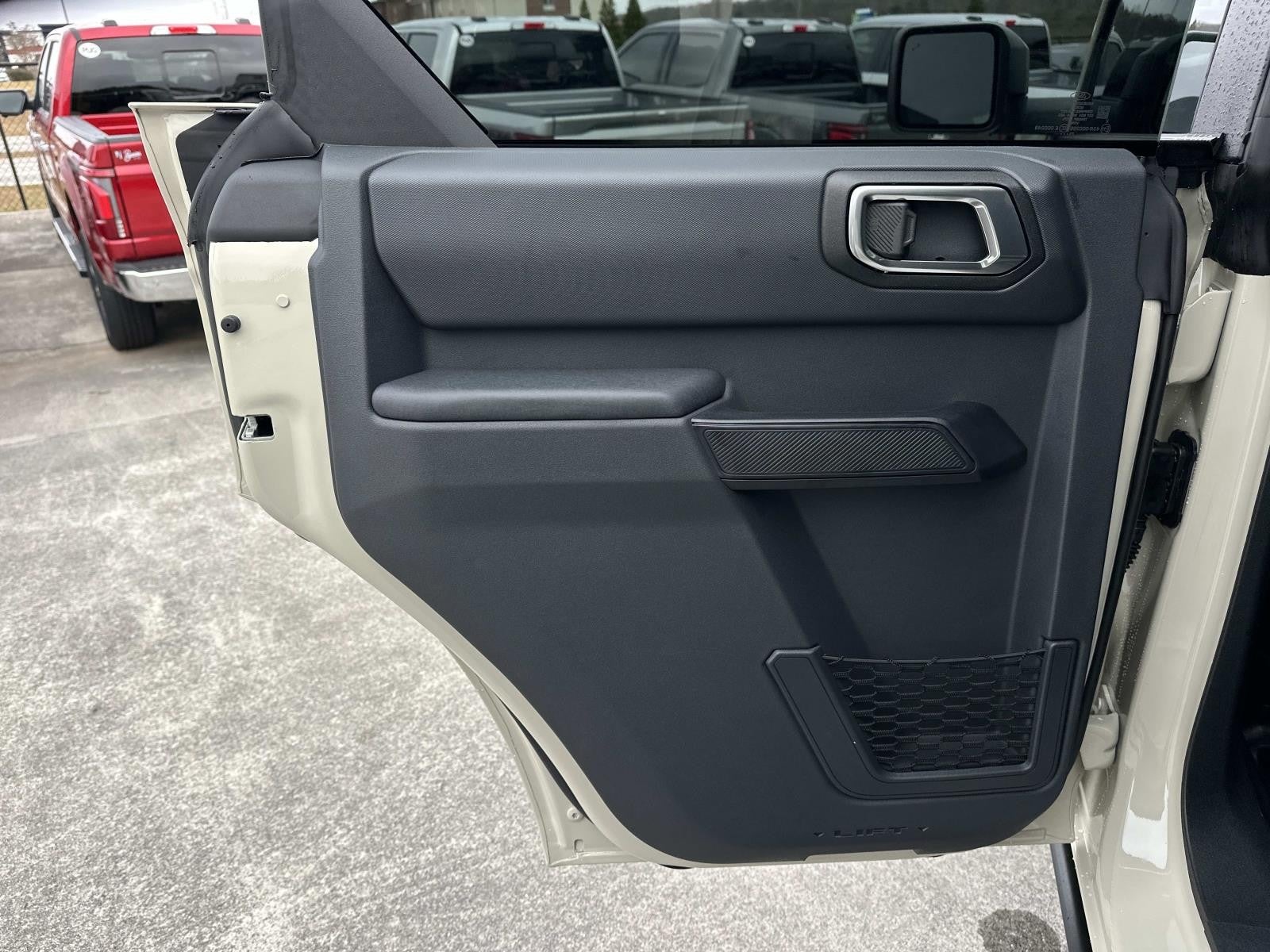 2025 Ford Bronco BIG BEND 4 DOOR 4X4