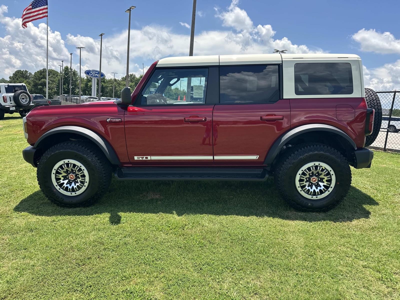 2026 Ford Bronco OUTER BANKS 4 DOOR 4X4 60TH EDITION