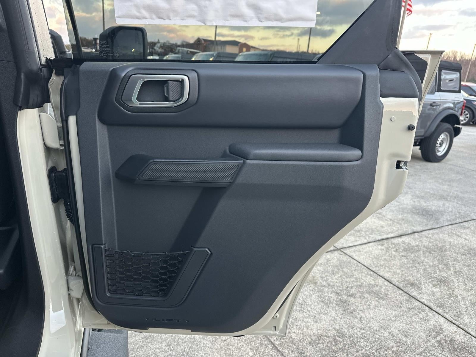 2025 Ford Bronco BADLANDS 4 DOOR ADVANCED