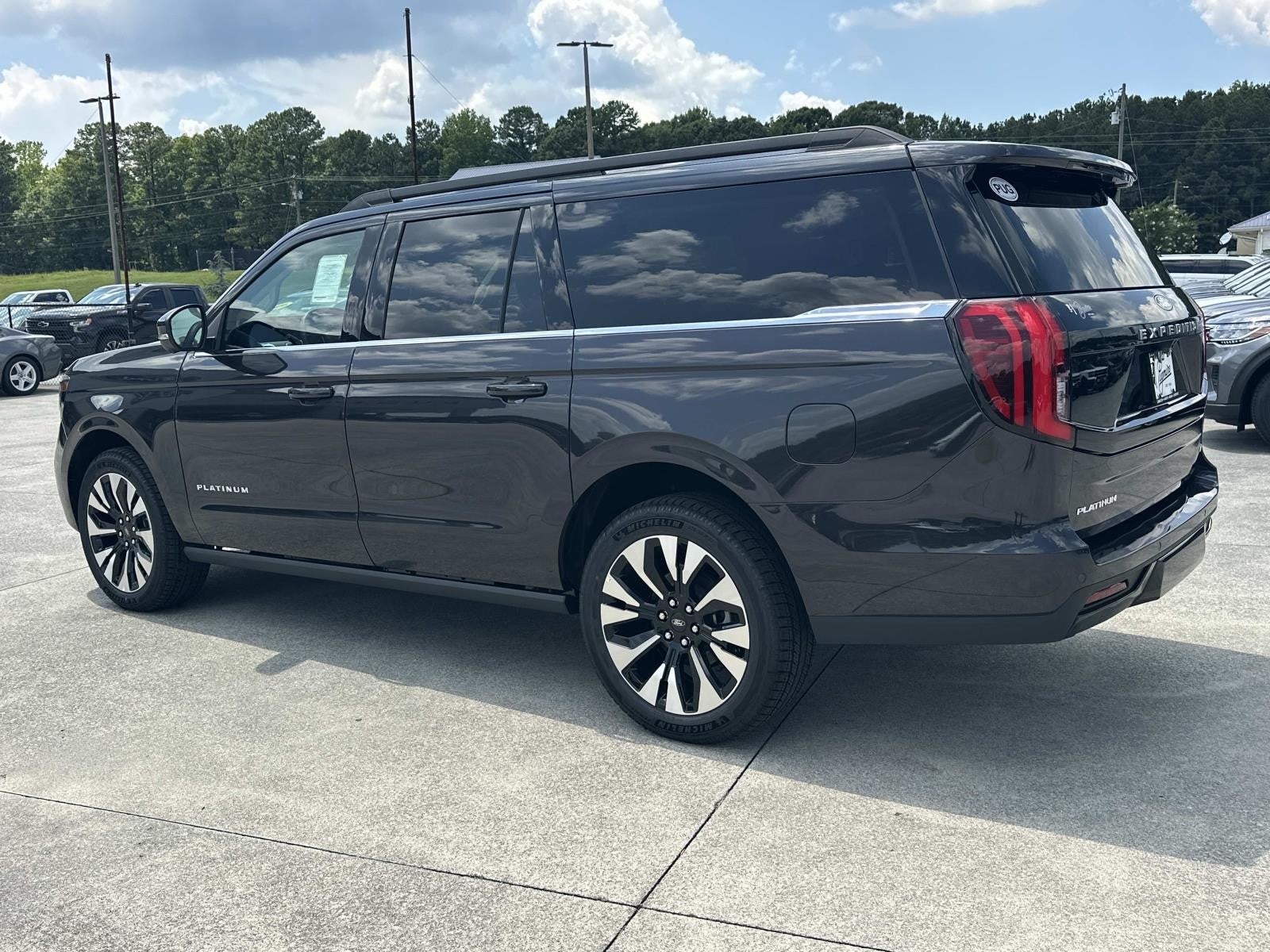 2027 Ford Expedition Max PLATINUM 4X4
