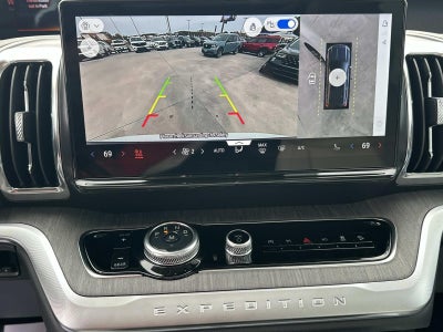 2026 Ford Expedition Max PLATINUM 4X4