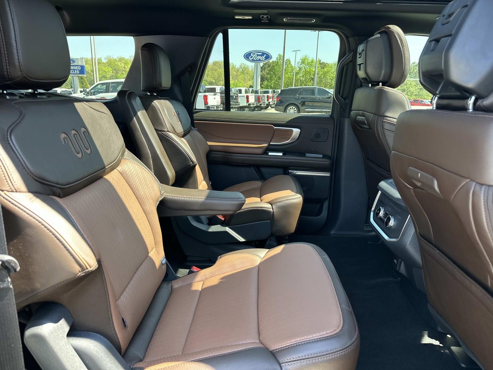 2026 Ford Expedition Max KING RANCH 4X4