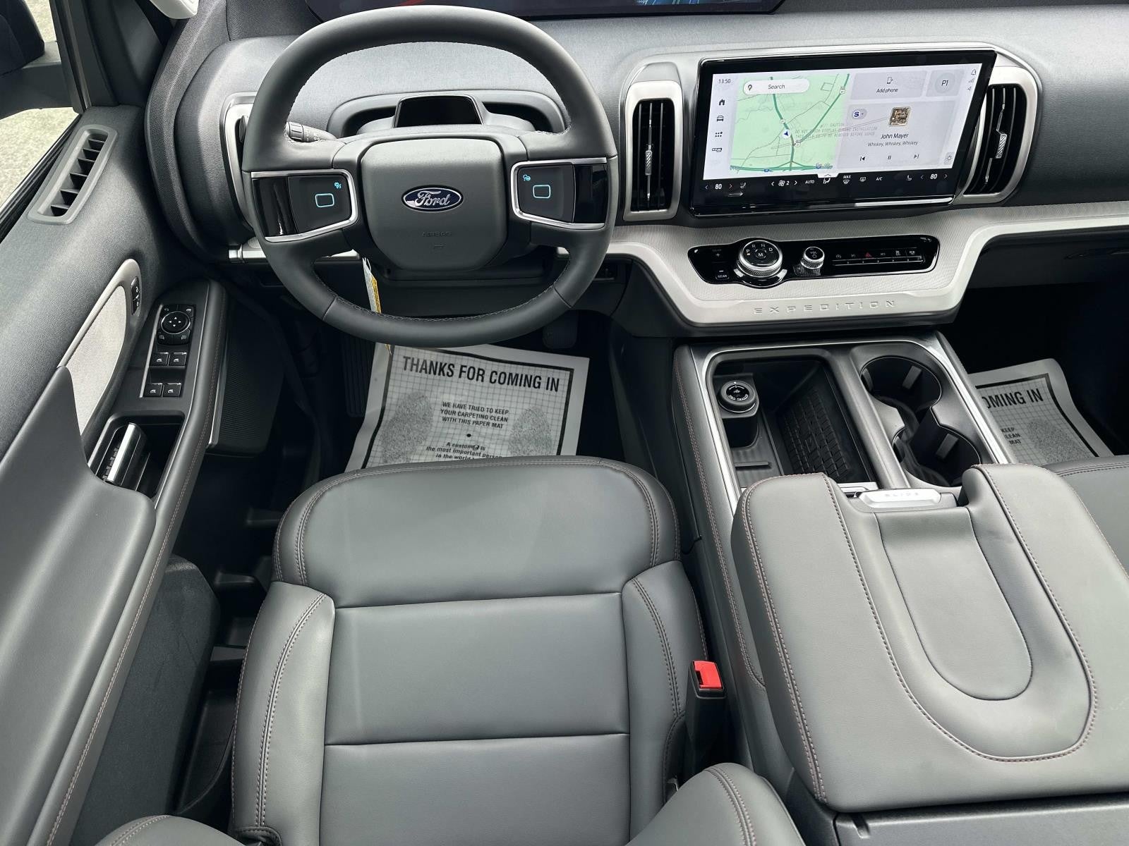 2025 Ford Expedition ACTIVE 4X2