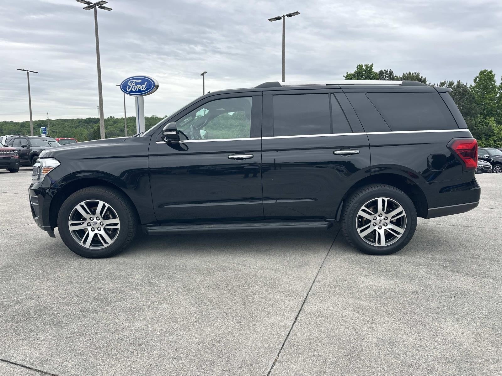 2024 Ford Expedition LIMITED 4X2