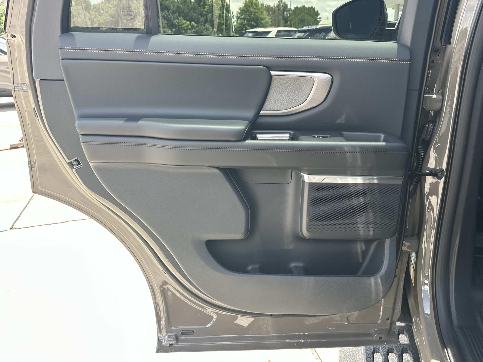 2026 Ford Expedition TREMOR 4X4