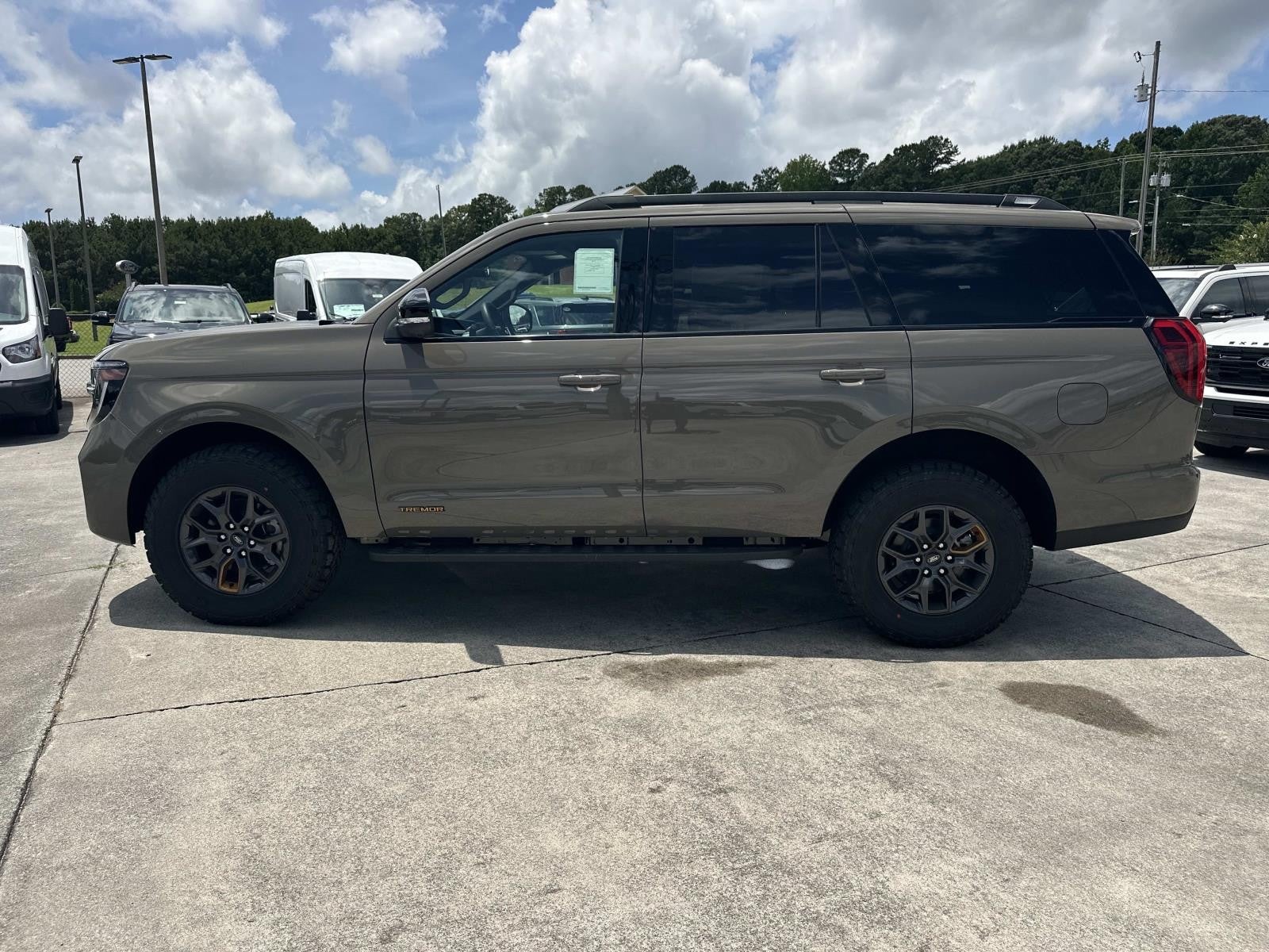 2026 Ford Expedition TREMOR 4X4