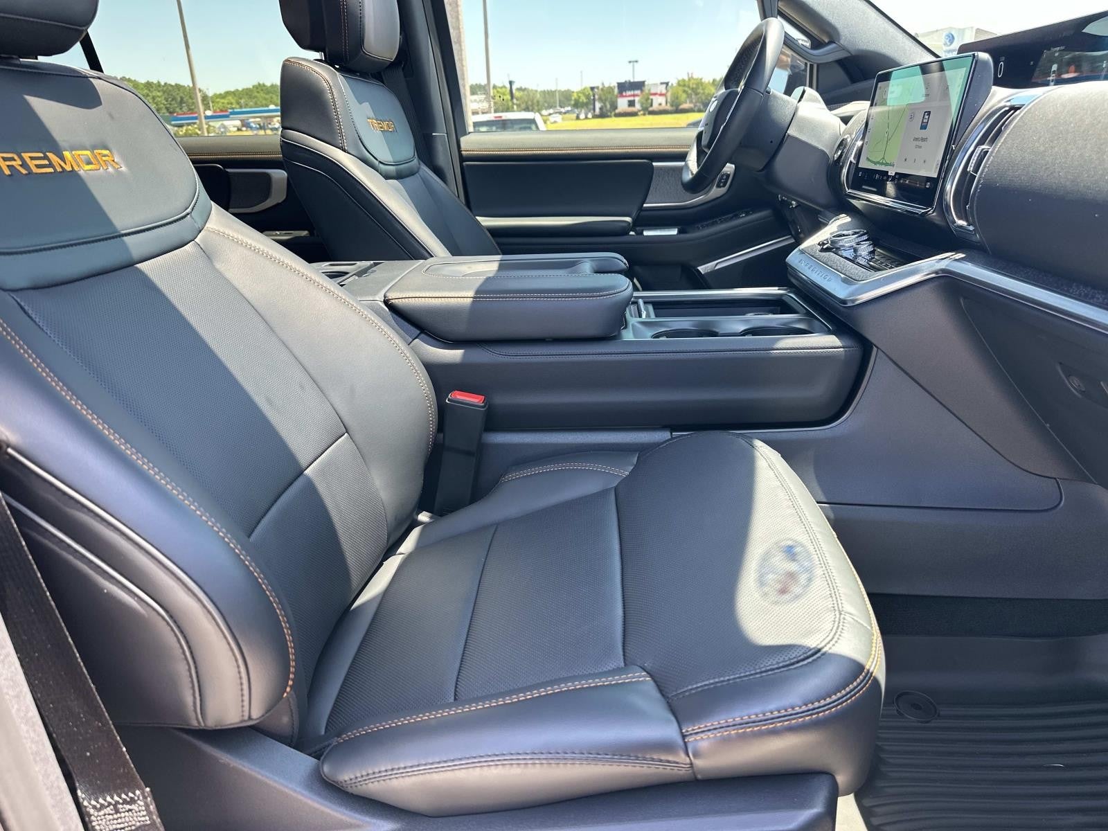 2026 Ford Expedition TREMOR 4X4