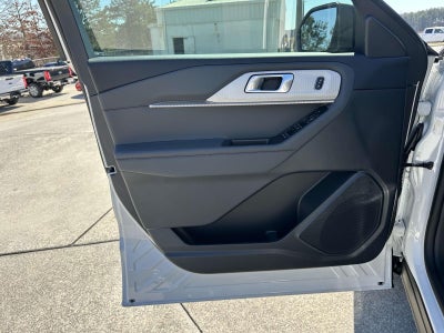 2025 Ford Explorer ACTIVE RWD