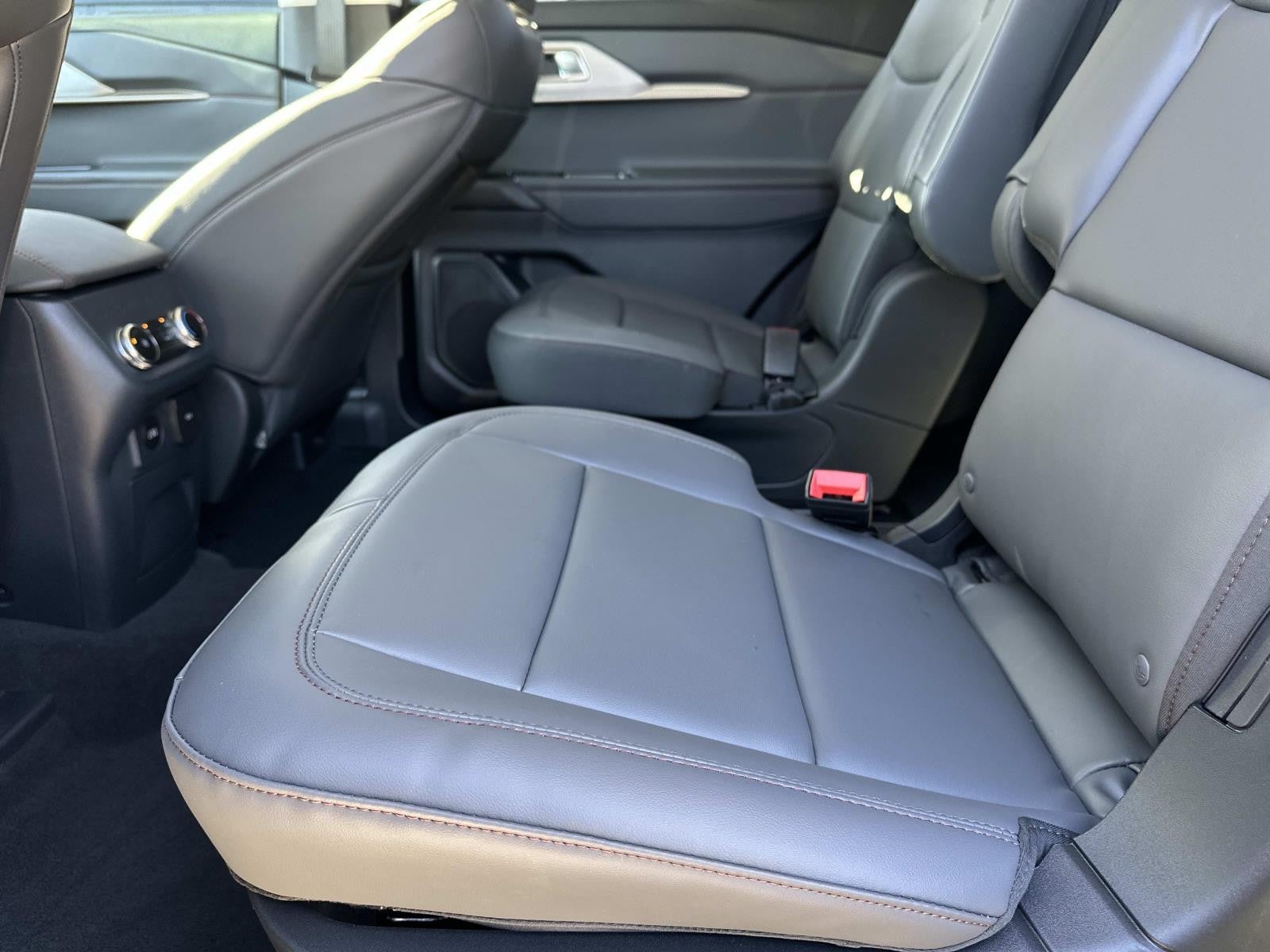 2026 Ford Explorer ACTIVE RWD