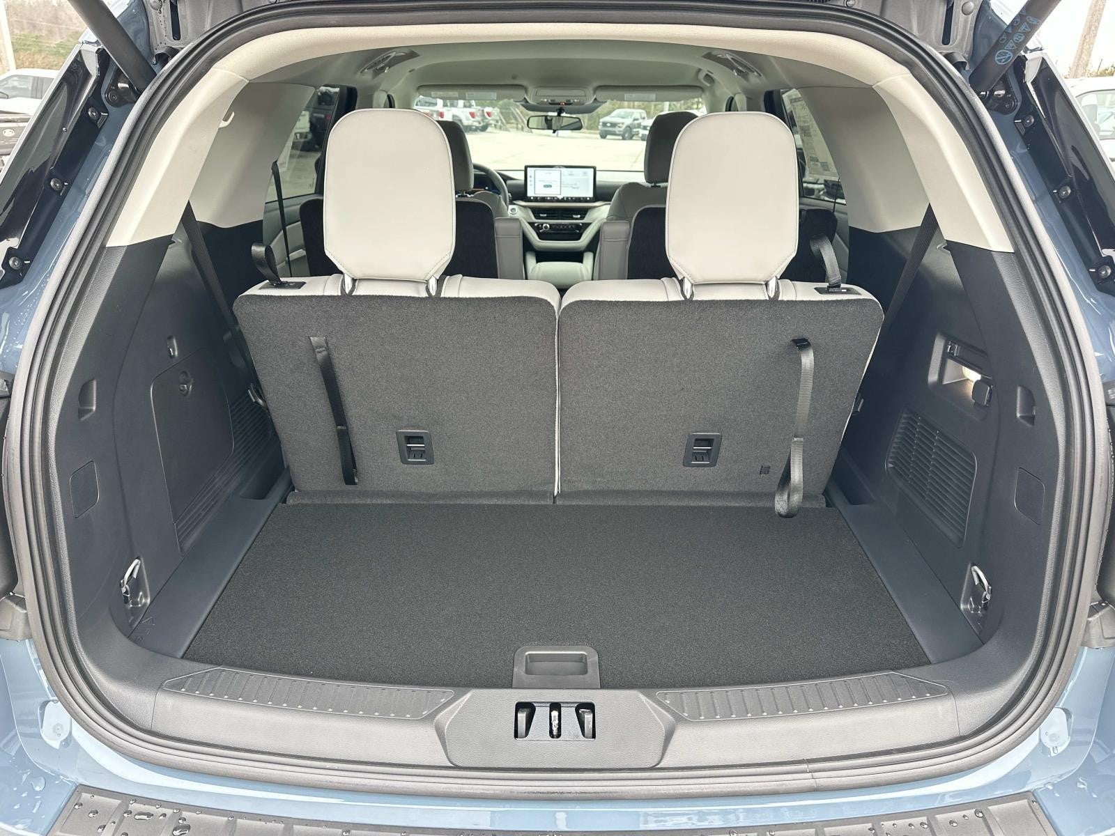 2026 Ford Explorer ACTIVE RWD