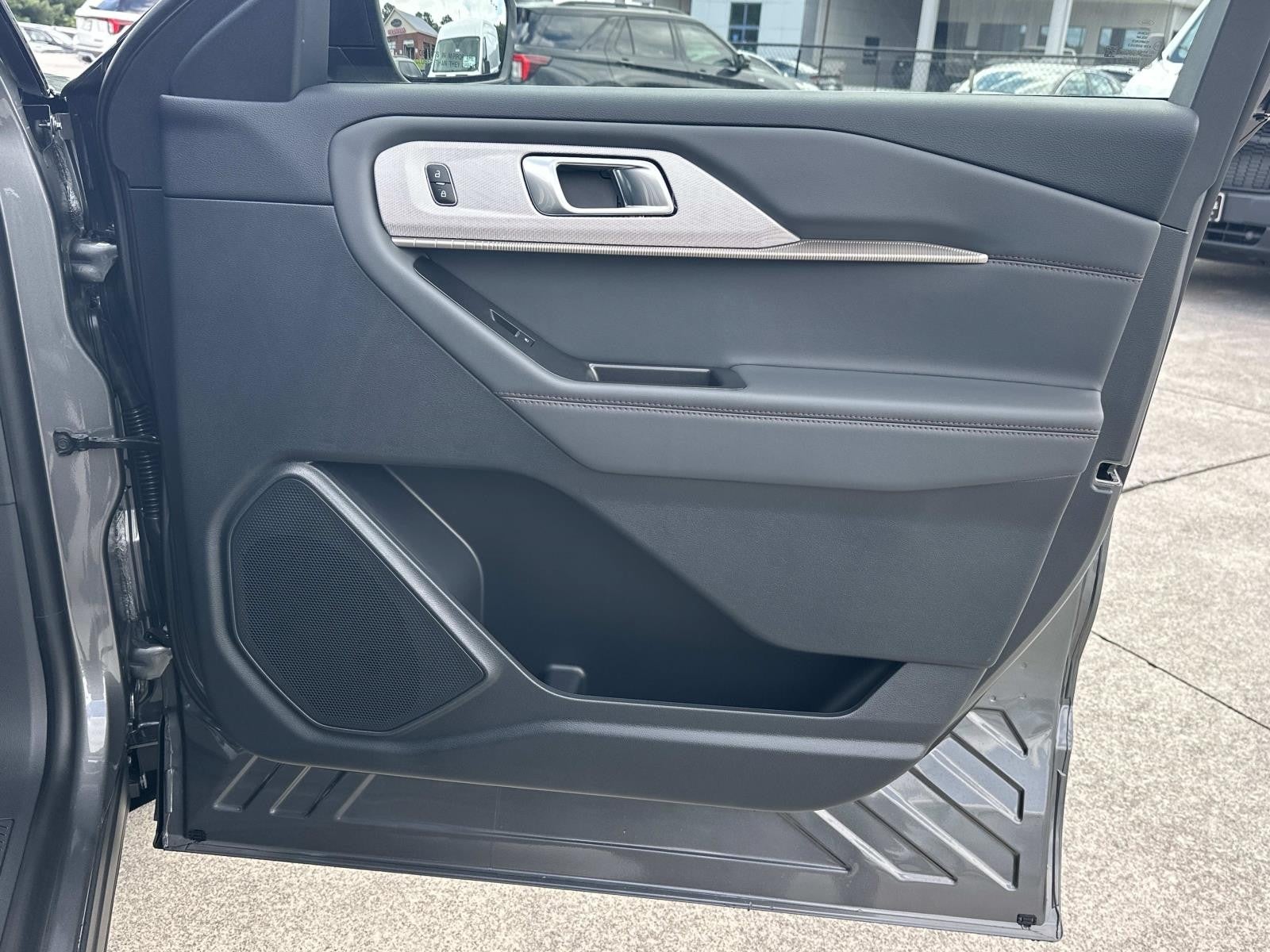 2026 Ford Explorer ACTIVE W/200A PKG RWD