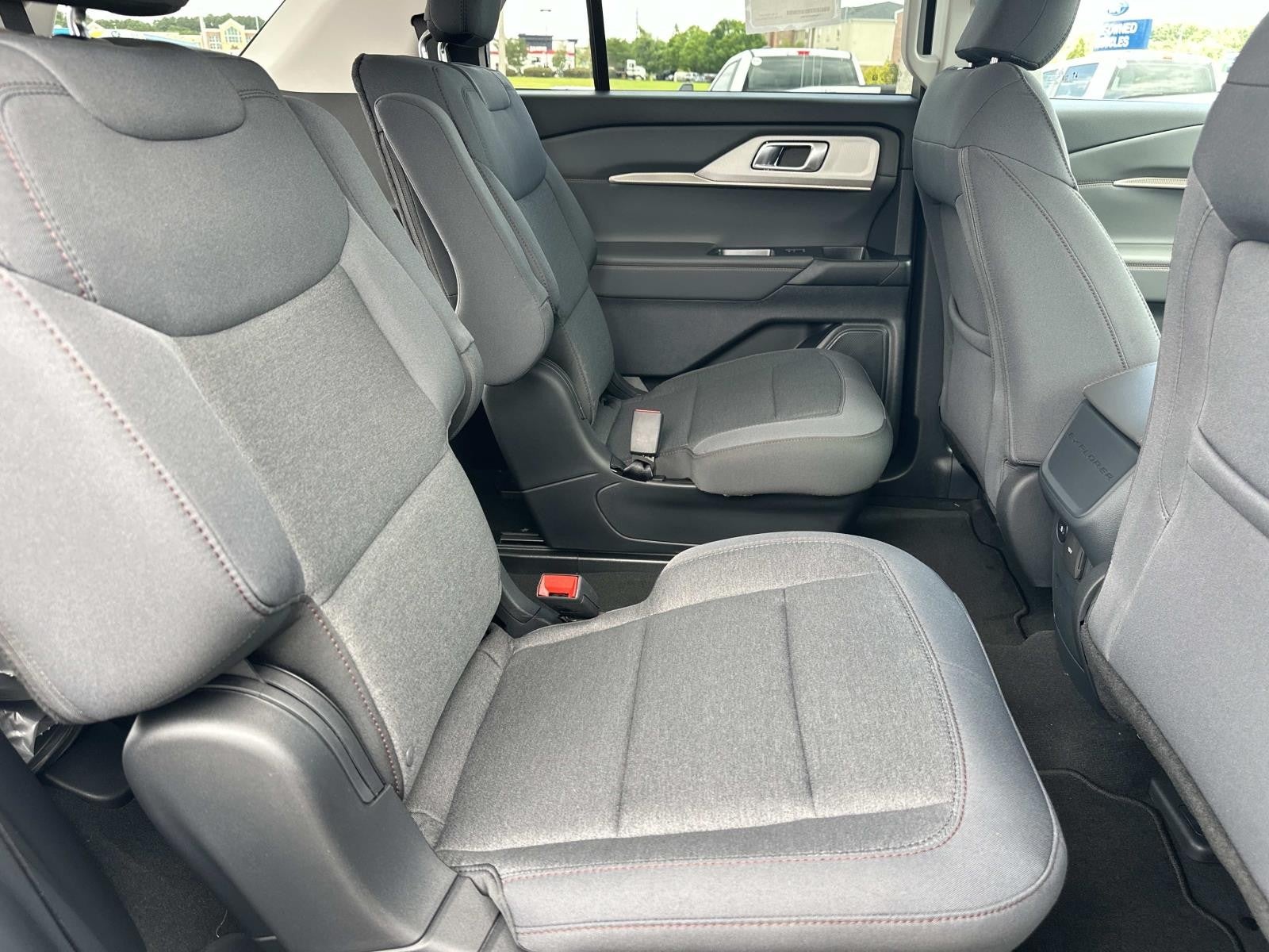 2026 Ford Explorer ACTIVE W/200A PKG RWD