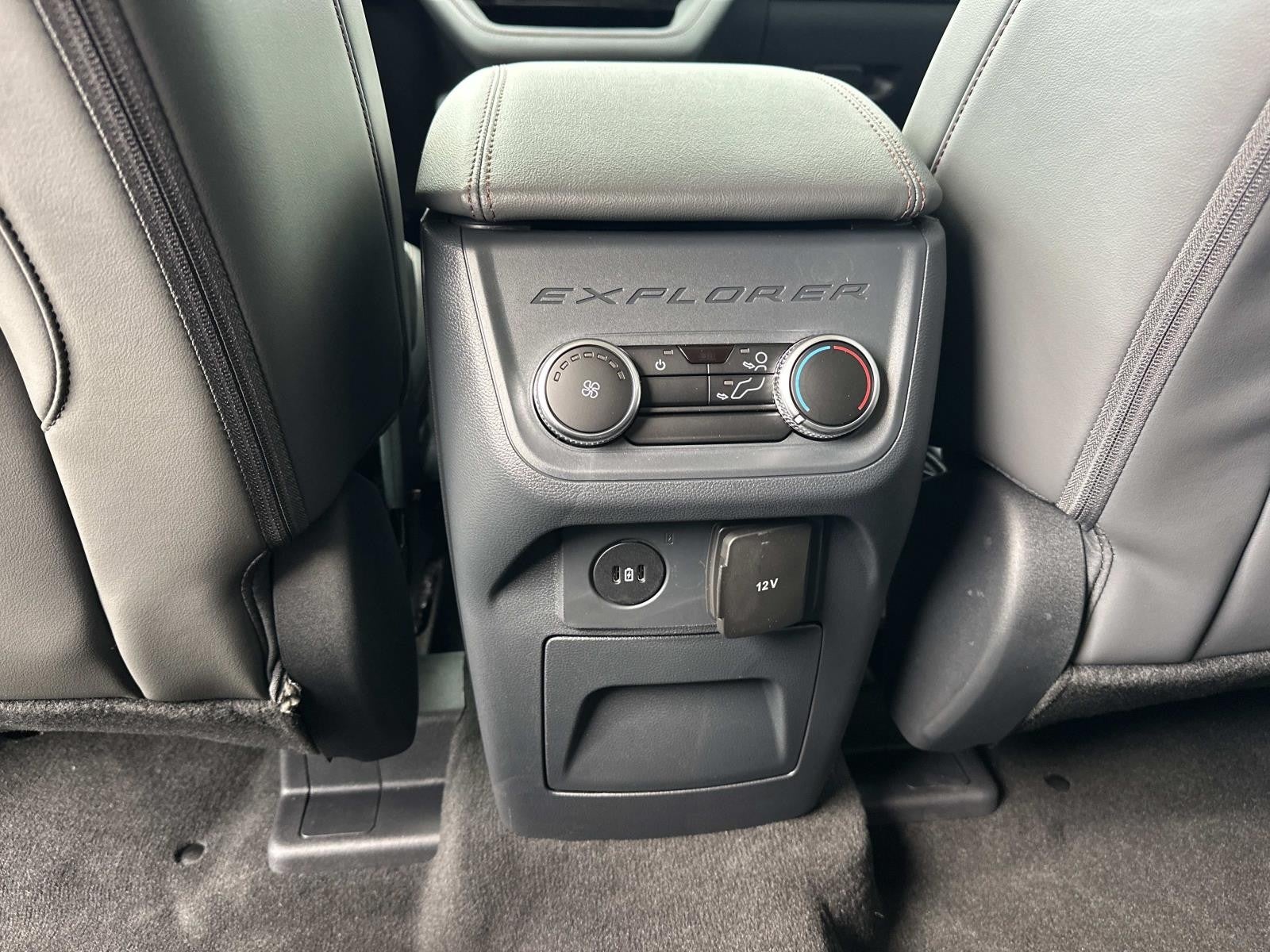 2026 Ford Explorer ACTIVE RWD