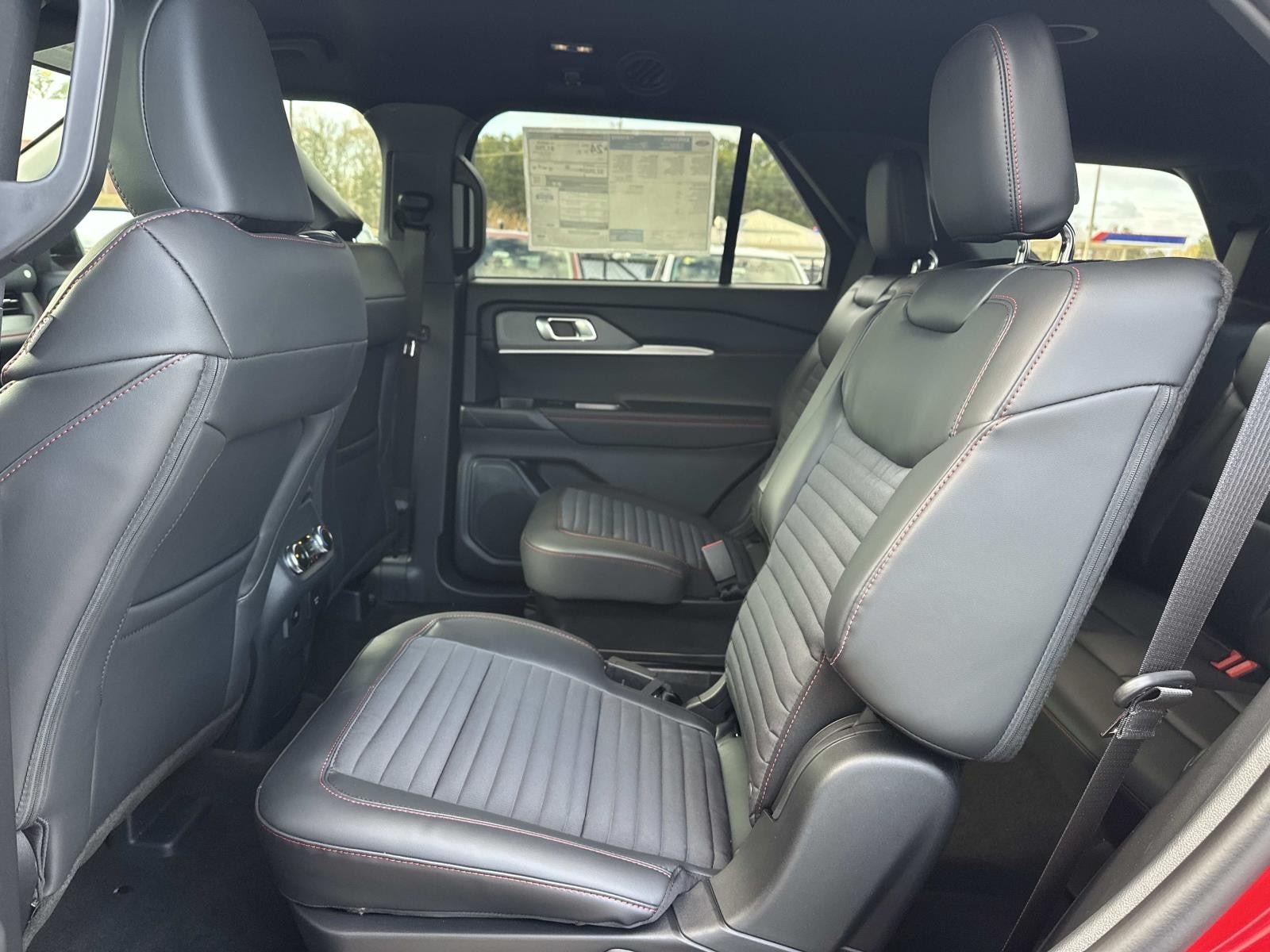 2026 Ford Explorer ST-LINE RWD