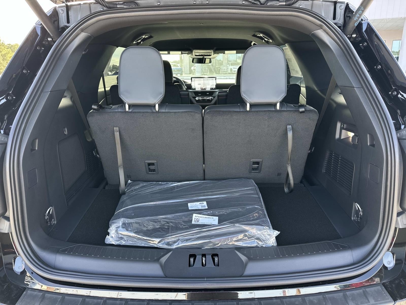 2026 Ford Explorer ST-LINE RWD