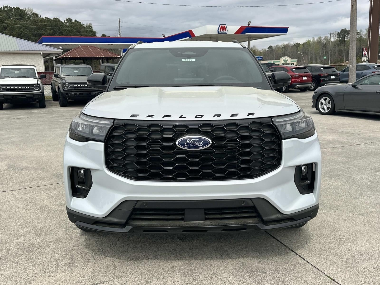 2026 Ford Explorer ST-LINE RWD