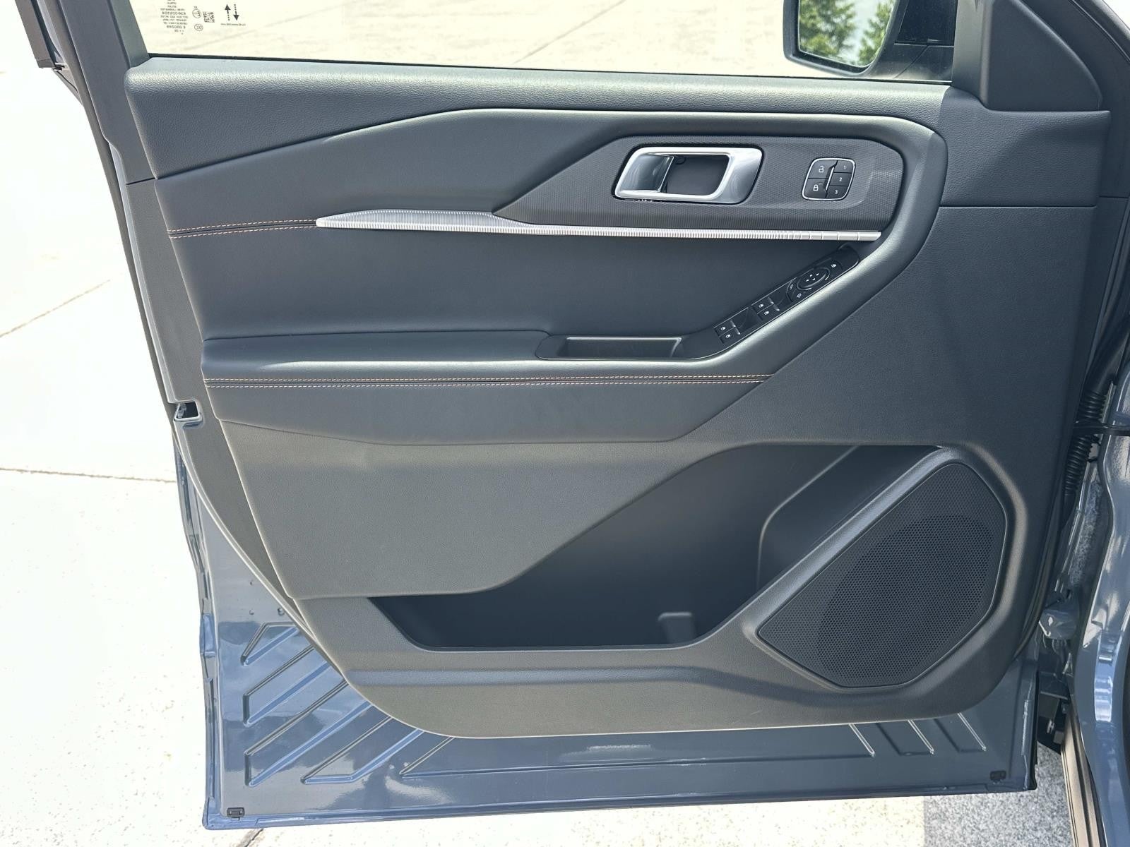 2026 Ford Explorer TREMOR 4WD