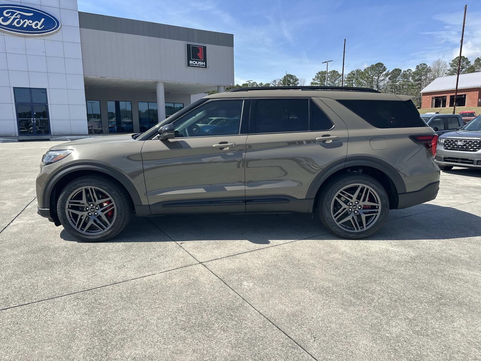 2026 Ford Explorer ST 4WD