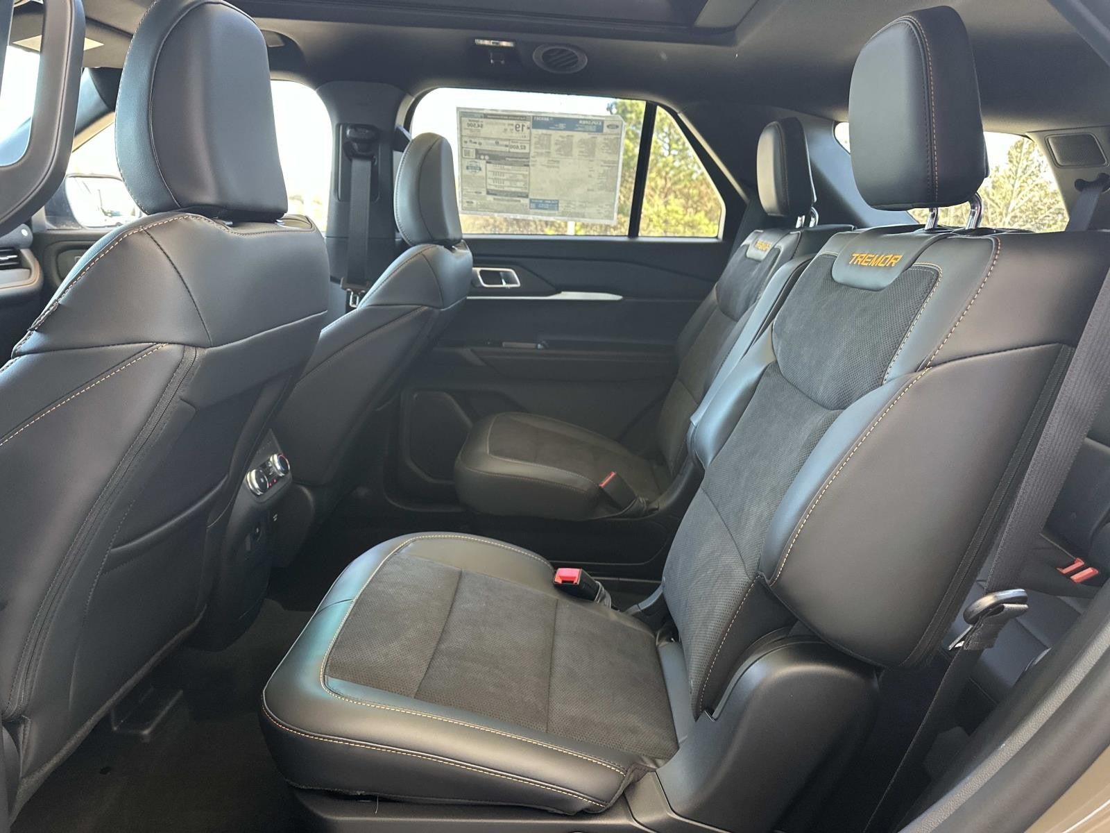 2026 Ford Explorer TREMOR 4WD