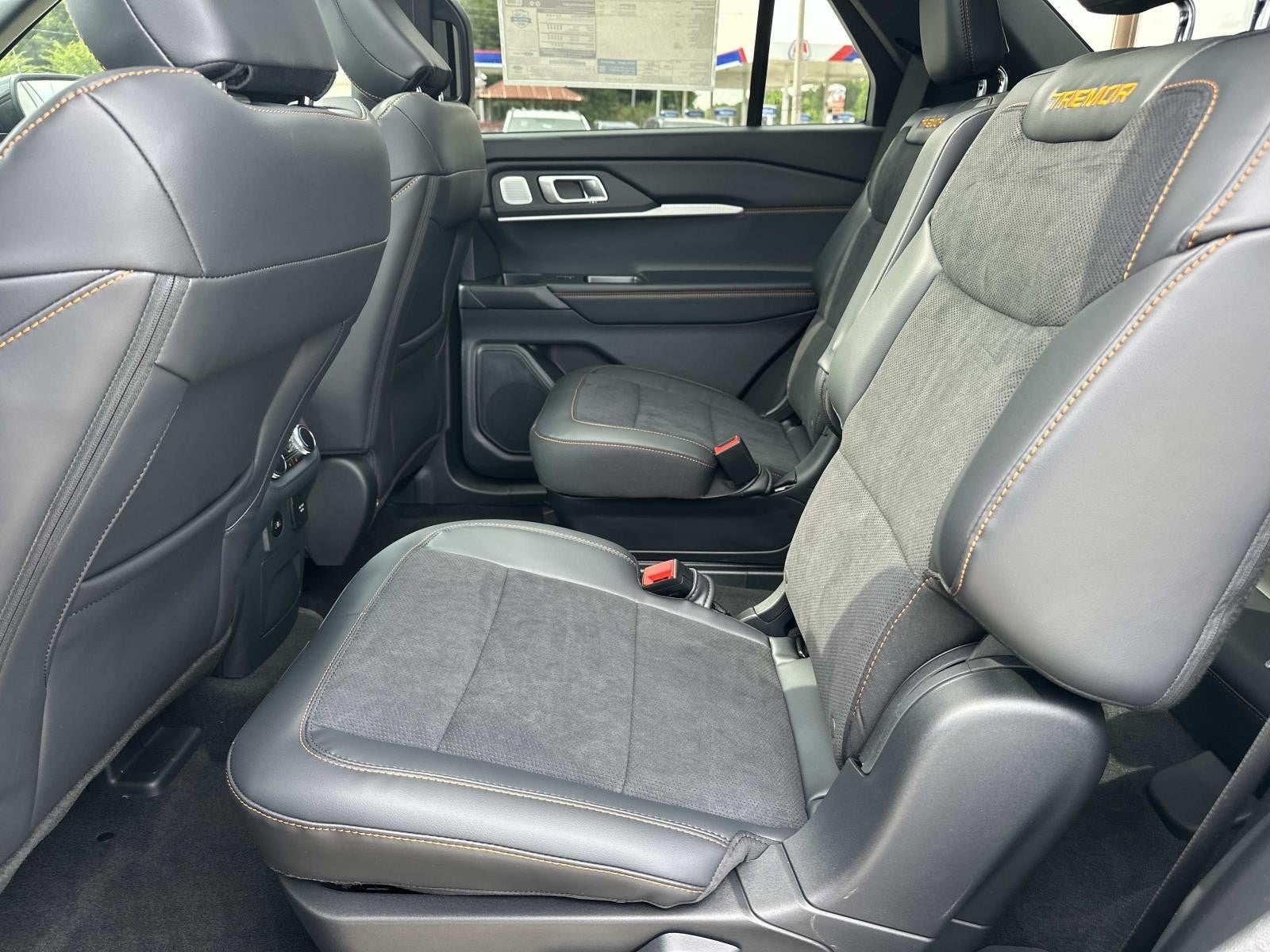 2026 Ford Explorer TREMOR 4WD