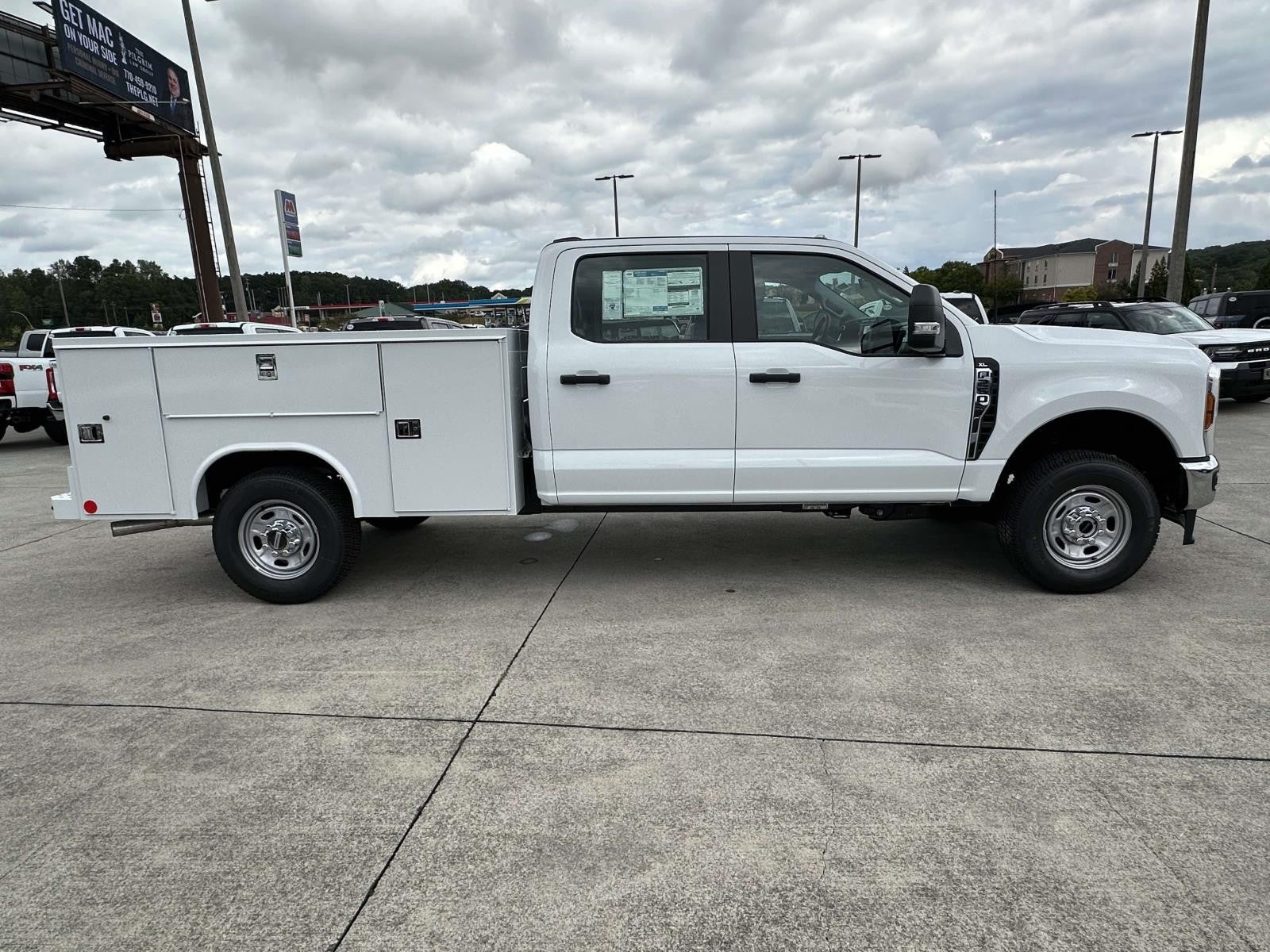 2026 Ford Super Duty F-250 SRW XL 4WD CREW CAB 8' BOX
