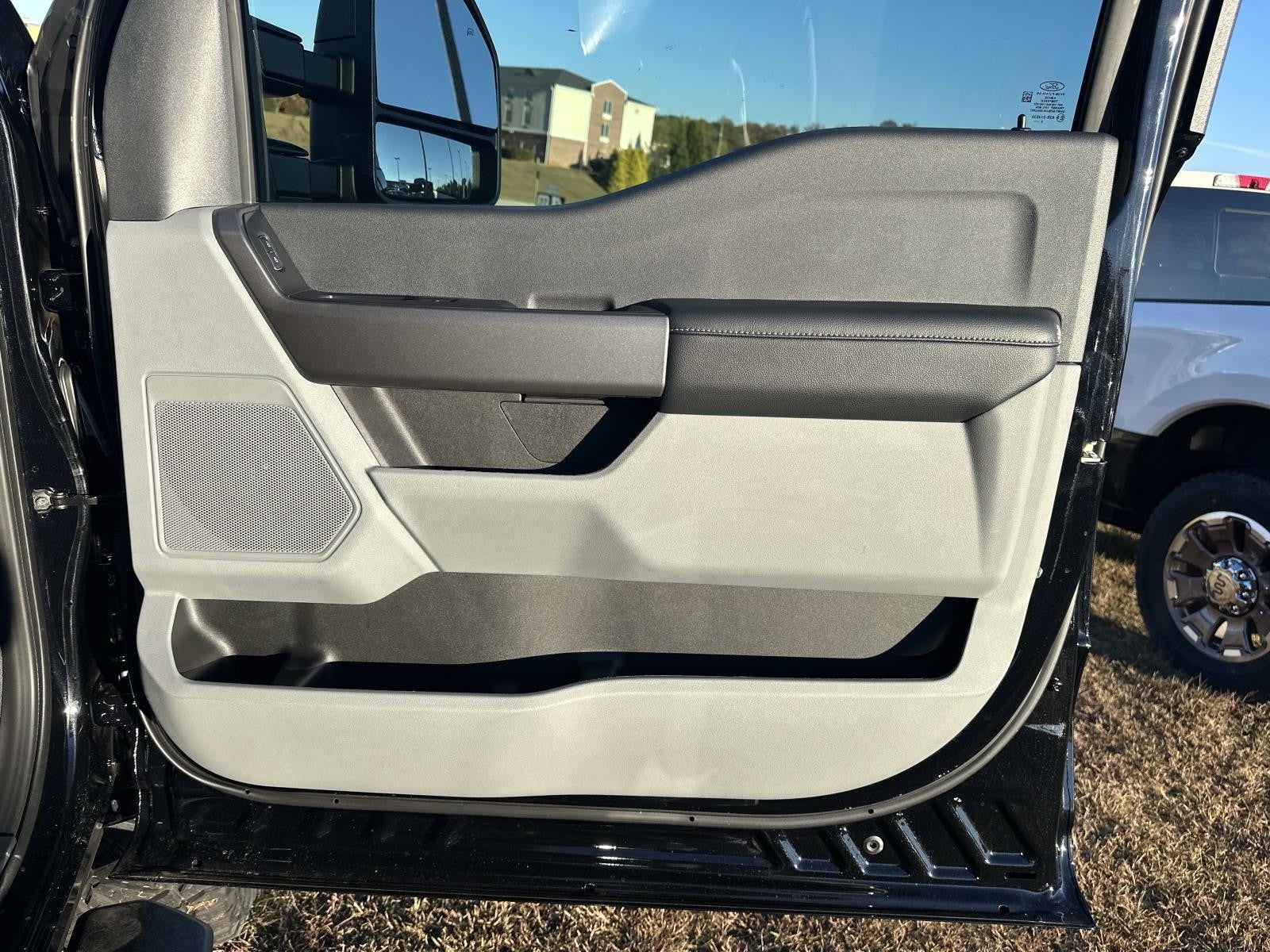 2026 Ford Super Duty F-250 SRW XL 4WD CREW CAB 6.75' BOX