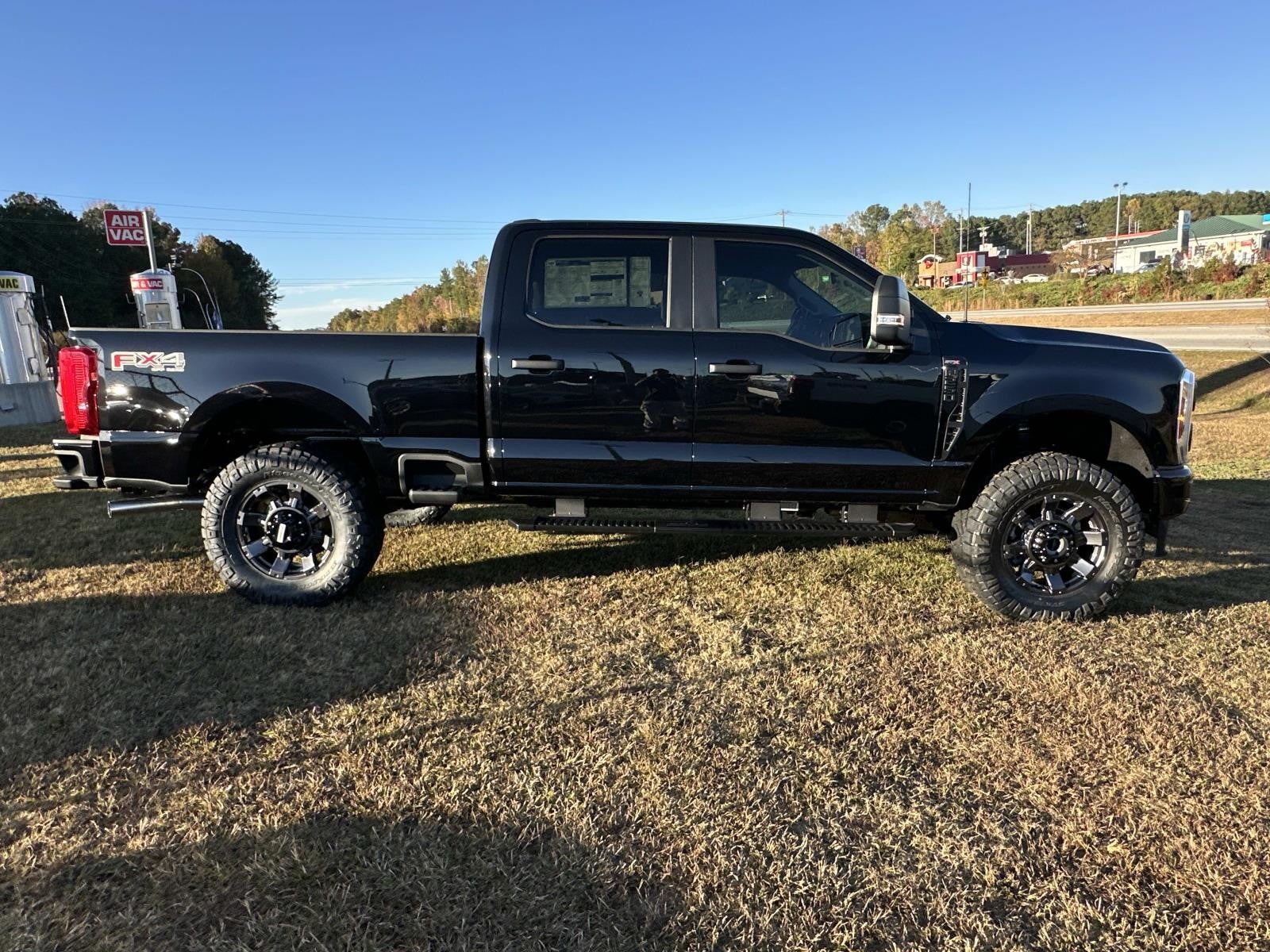 2026 Ford Super Duty F-250 SRW XL 4WD CREW CAB 6.75' BOX