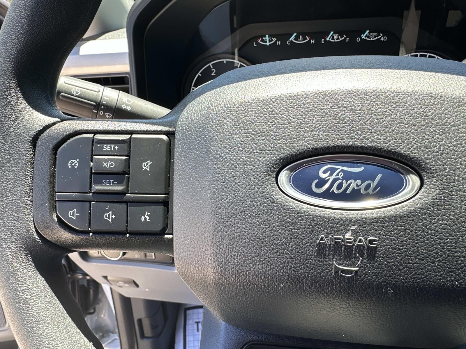 2026 Ford Super Duty F-250 SRW XLT 4WD CREW CAB 6.75' BO