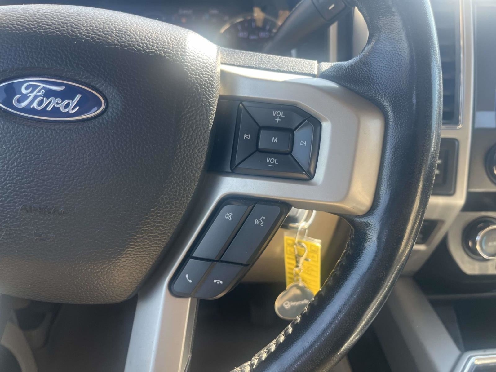 2021 Ford F-250 LARIAT 4WD CREW CAB 6.75'