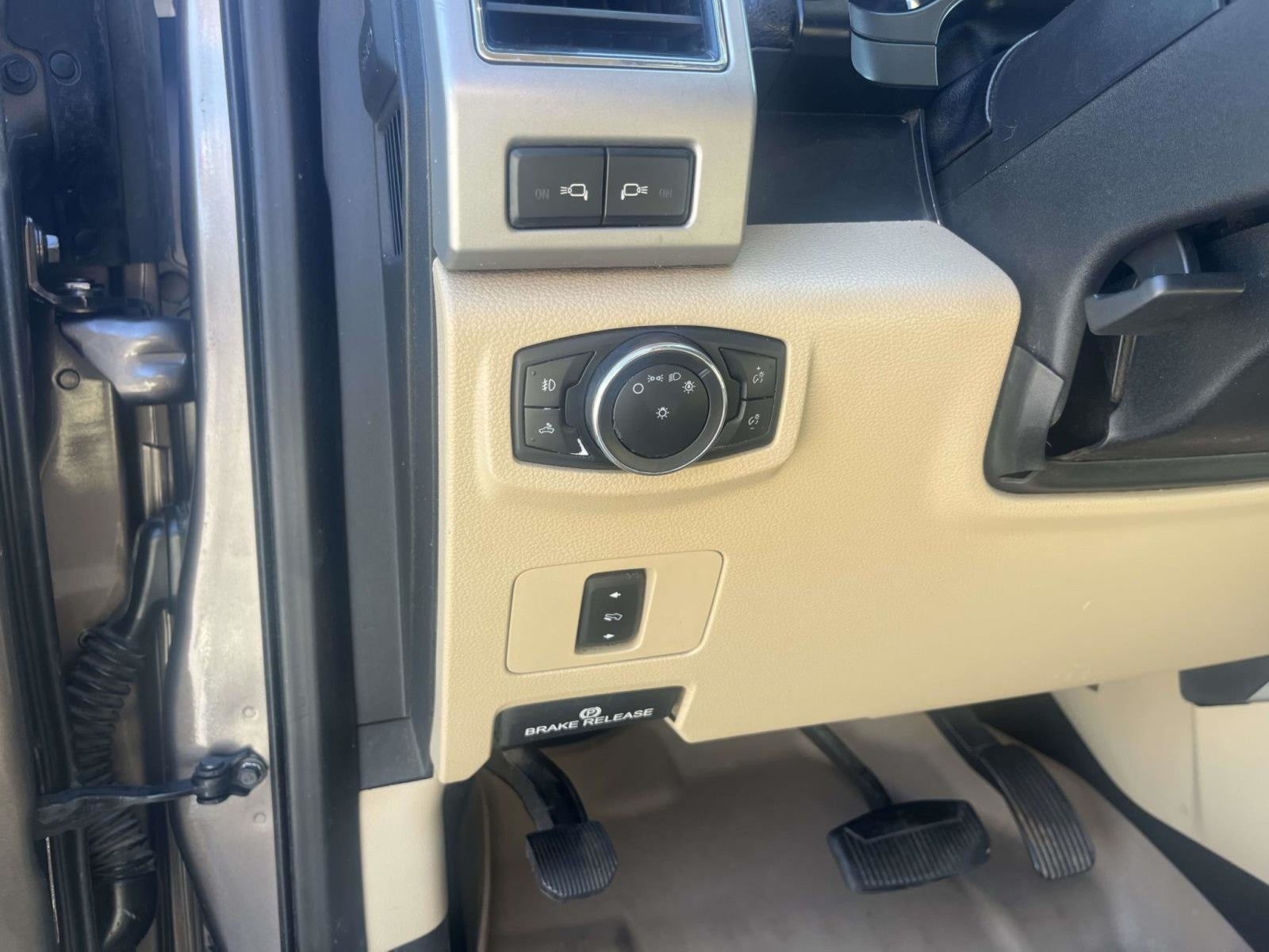 2021 Ford F-250 LARIAT 4WD CREW CAB 6.75'