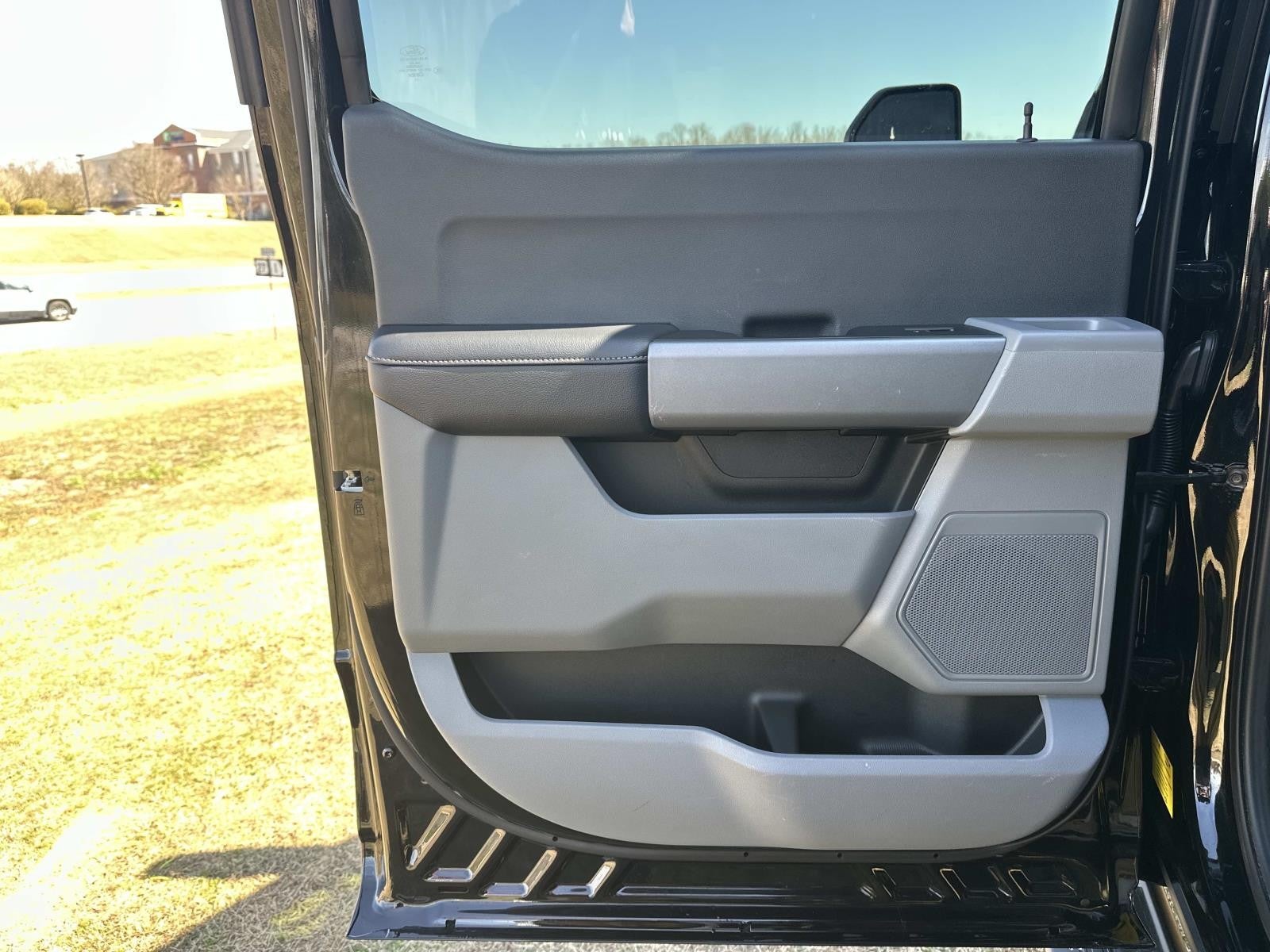 2024 Ford Super Duty F-250 SRW STX 4WD CREW CAB 6.75' BO