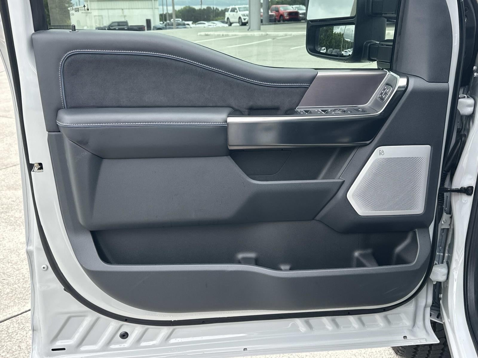 2026 Ford Super Duty F-250 SRW PLATINUM 4WD CREW CAB 6.7