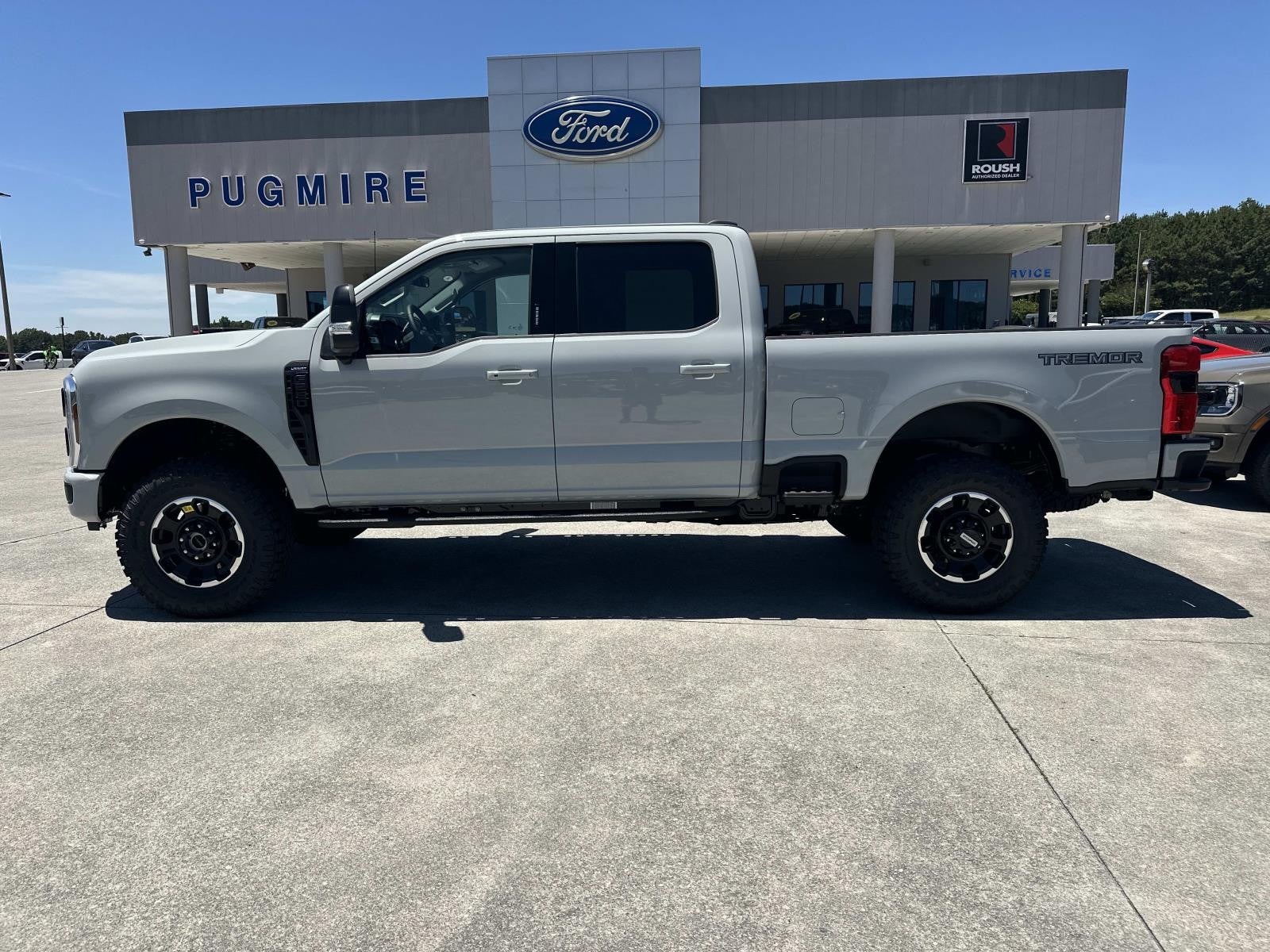 2026 Ford Super Duty F-250 SRW LARIAT 4WD CREW CAB 6.75'