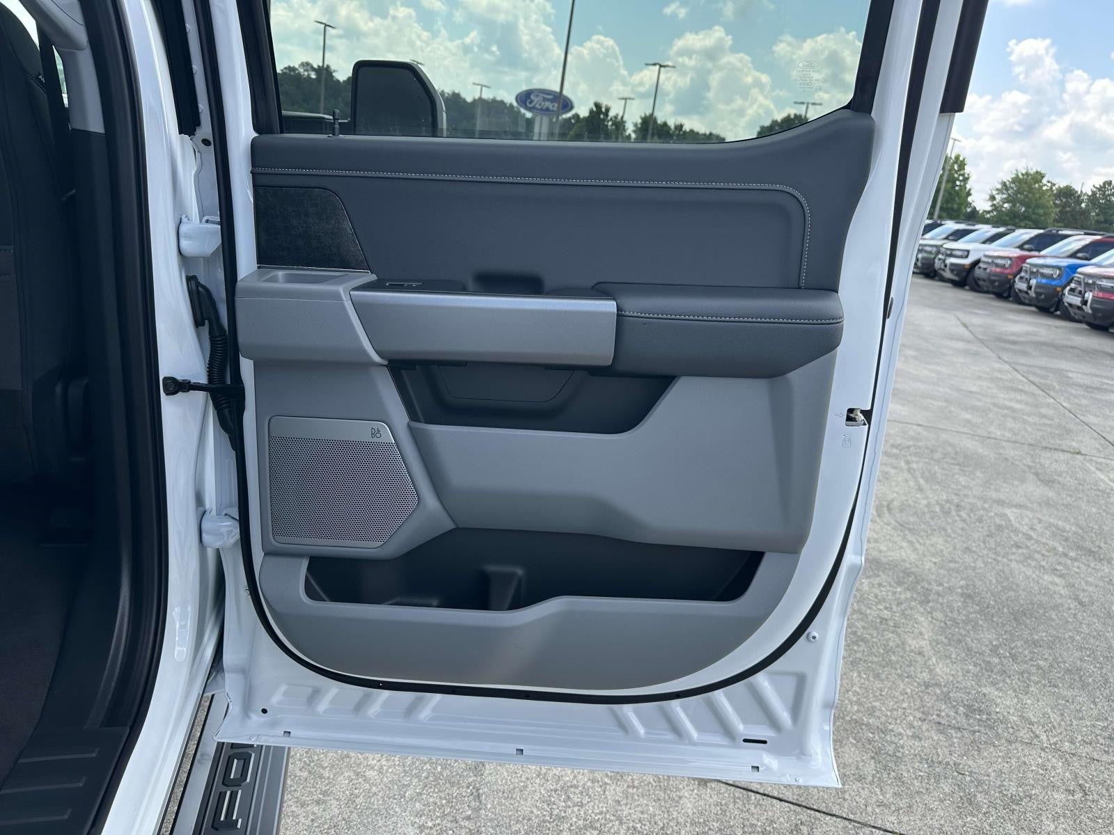 2025 Ford Super Duty F-250 SRW XLT 4WD CREW CAB 6.75' BO