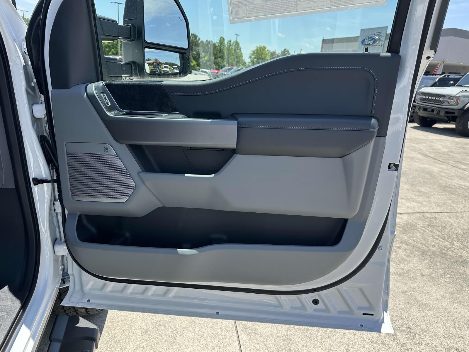 2025 Ford Super Duty F-250 SRW XLT 4WD CREW CAB 6.75' BO