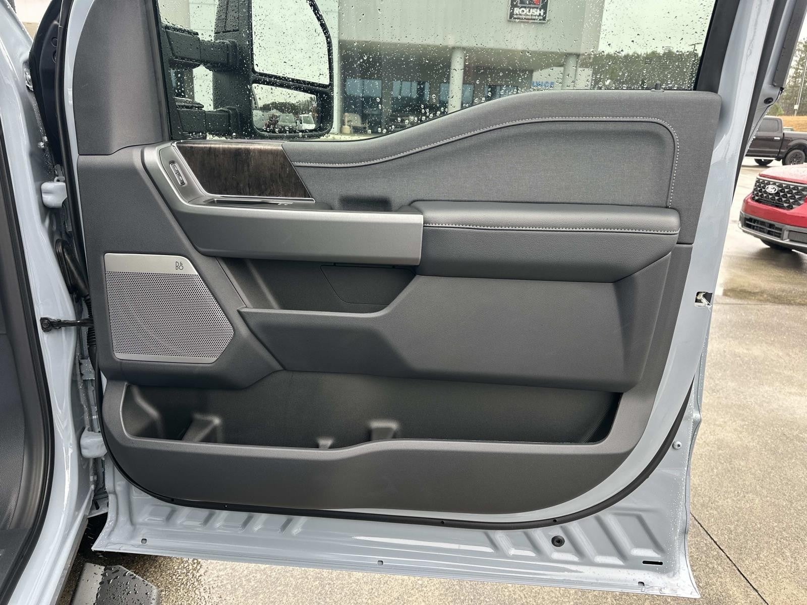 2026 Ford Super Duty F-250 SRW LARIAT 4WD CREW CAB 6.75'