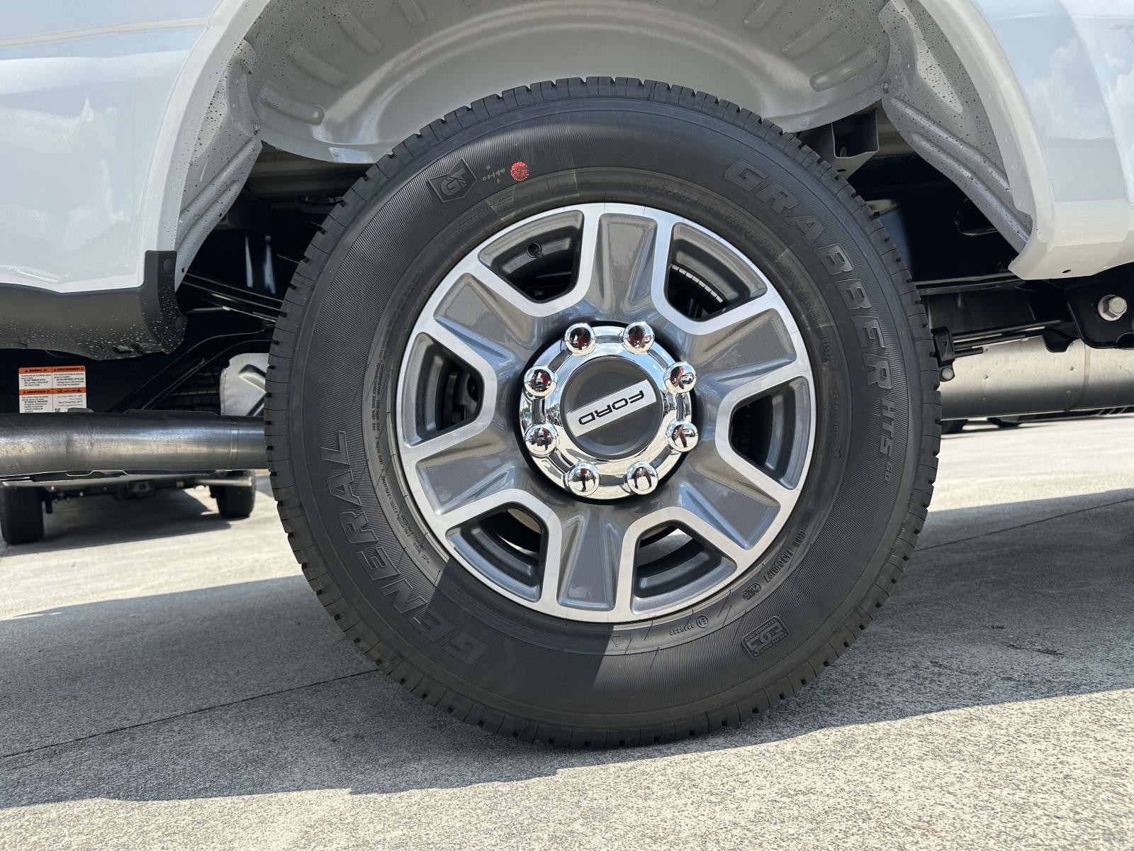 2026 Ford Super Duty F-350 SRW LARIAT 2WD CREW CAB 6.75'