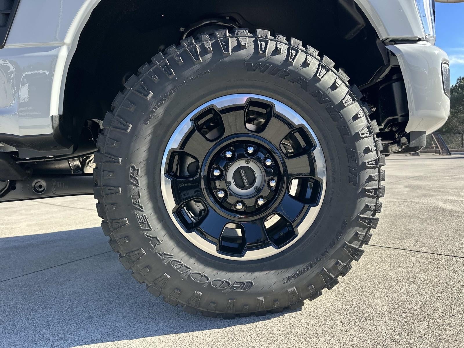 2025 Ford Super Duty F-350 SRW PLATINUM 4WD CREW CAB