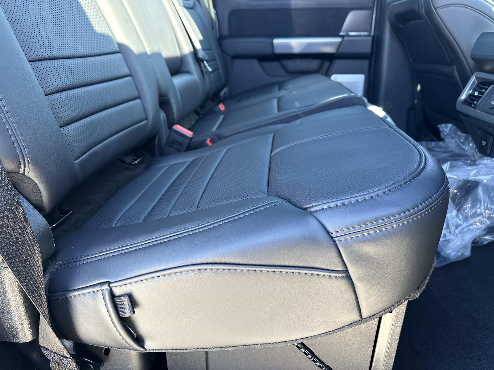 2025 Ford Super Duty F-350 SRW PLATINUM 4WD CREW CAB