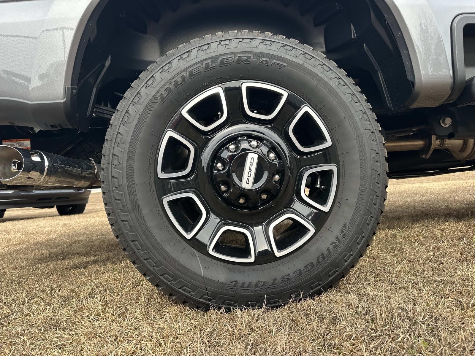 2025 Ford Super Duty F-350 SRW PLATINUM 4WD CREW CAB