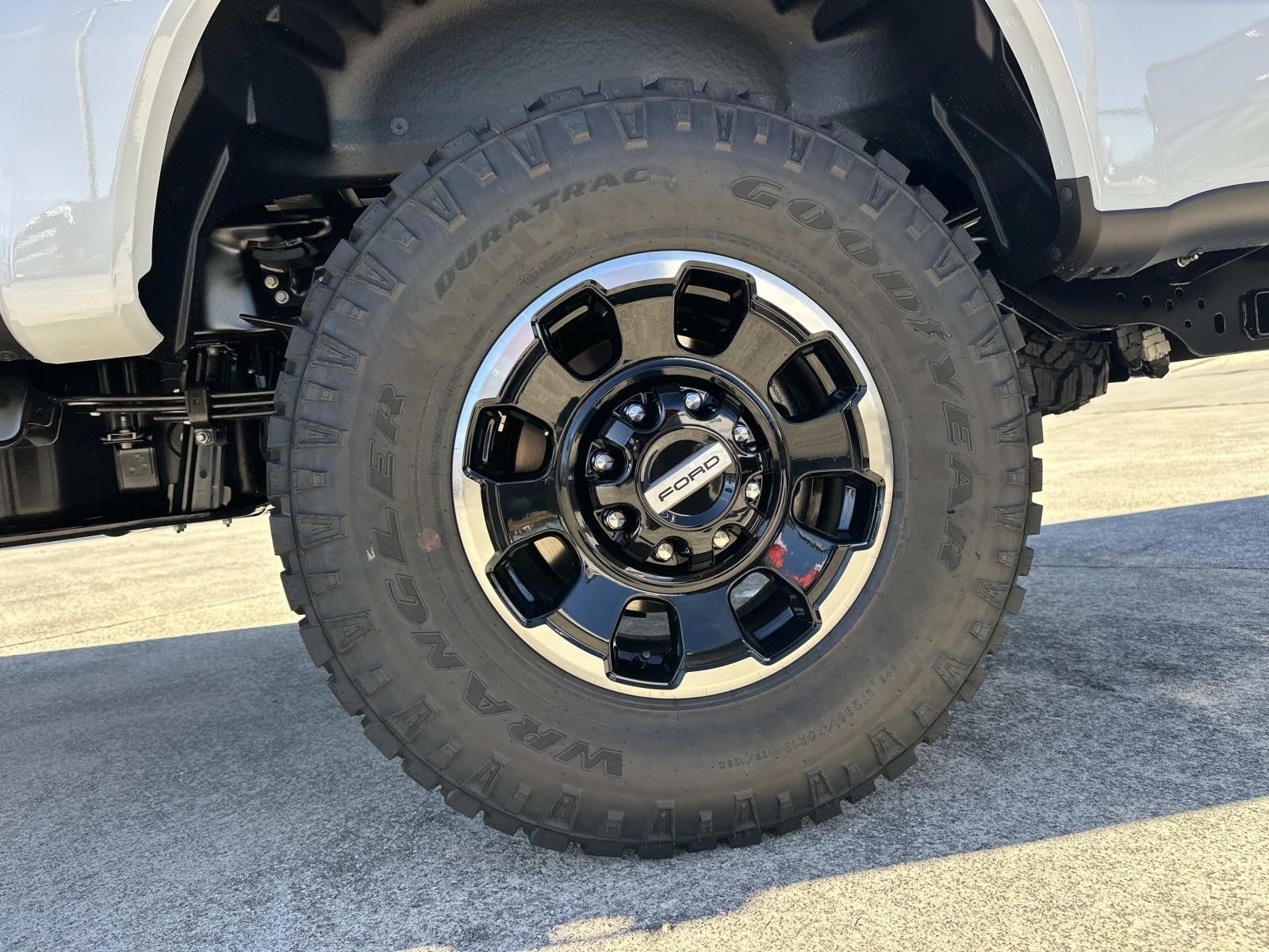 2025 Ford Super Duty F-350 SRW PLATINUM 4WD CREW CAB