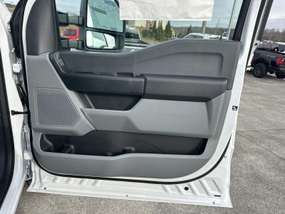 2026 Ford Super Duty F-350 DRW XL 2WD CREW CAB 8' BOX