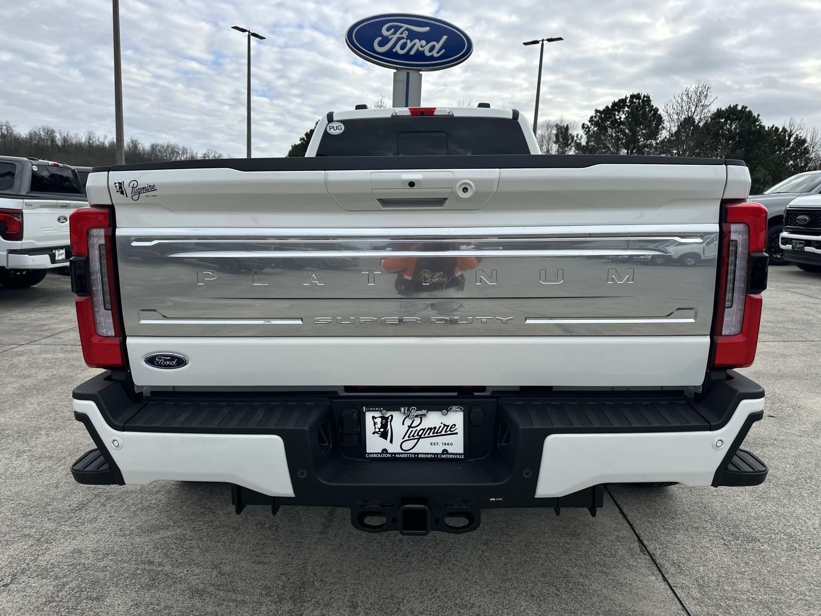 2026 Ford Super Duty F-350 DRW PLATINUM 4WD CREW CAB 8'