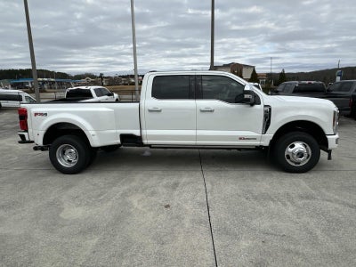 2026 Ford Super Duty F-350 DRW PLATINUM 4WD CREW CAB 8'