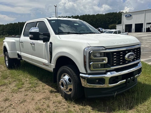 2026 Ford Super Duty F-350 DRW LARIAT 4WD CREW CAB 8' BO